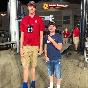 Meet your Posher, Connor